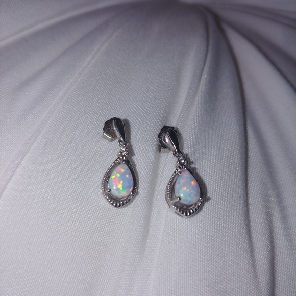 Jewelry - Opal Earrings